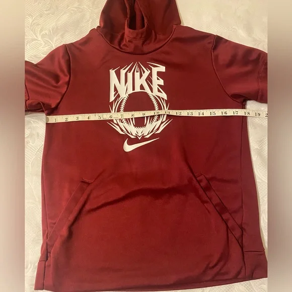 Boys Nike Dri-Fit pullover hoodie with kangaroo pocket. Size Large - Picture 4 of 7